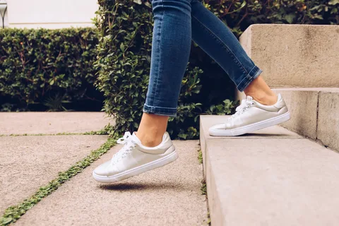 wide fitting shoes for women